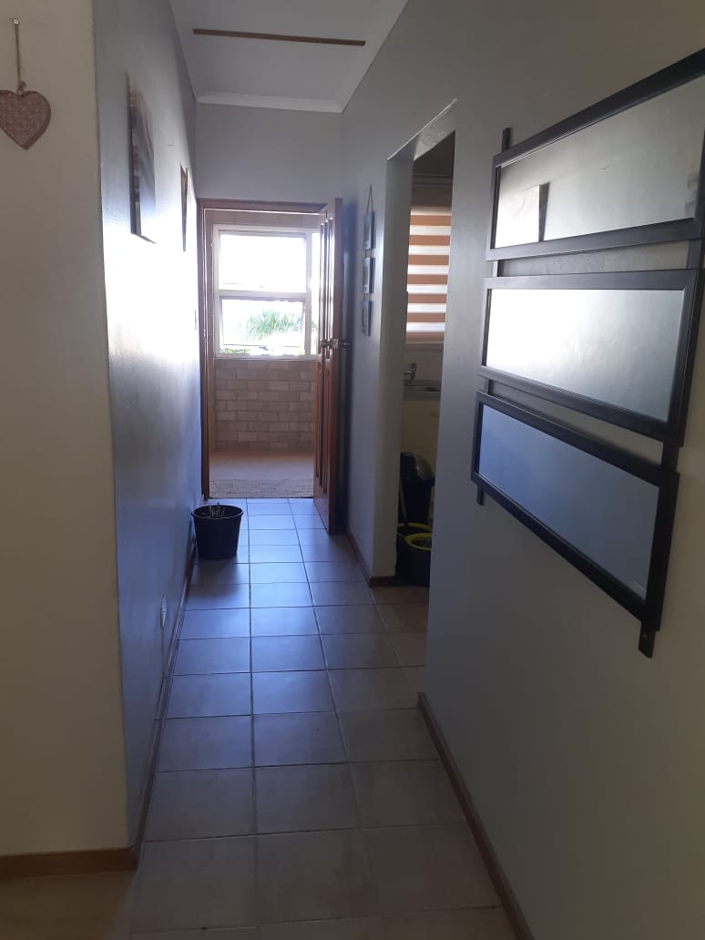 To Let 2 Bedroom Property for Rent in Ferreira Town Eastern Cape